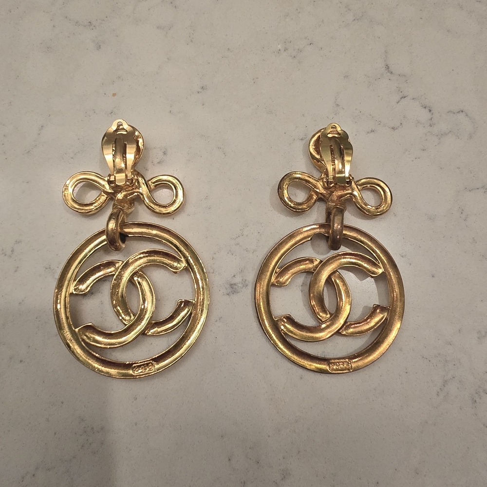 Elegant Gold CHANEL CC Dangle Earrings